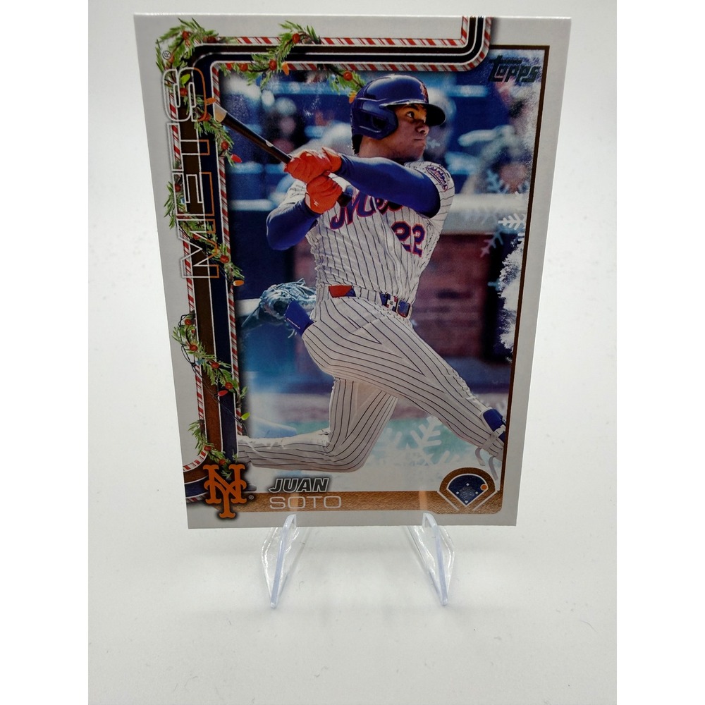 2025 Topps Holiday Juan Soto New York Mets Baseball Card H150 MLB Outfielder